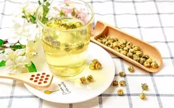 菊花和柠檬可以一起泡茶吗 柠檬菊花茶的功效与作用