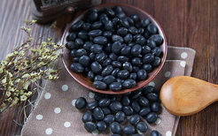 醋泡黑豆的功效与作用 醋泡黑豆的好处