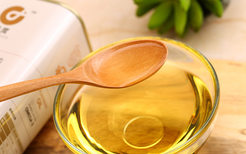 亚麻籽油的功效与作用 吃亚麻籽油的好处